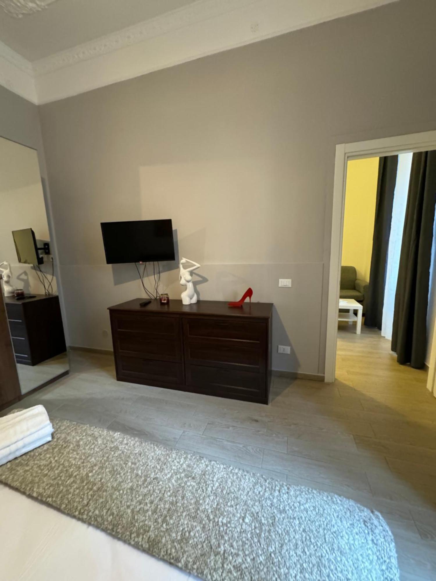 Villafranca Settantuno Apartments Palermo Exteriér fotografie